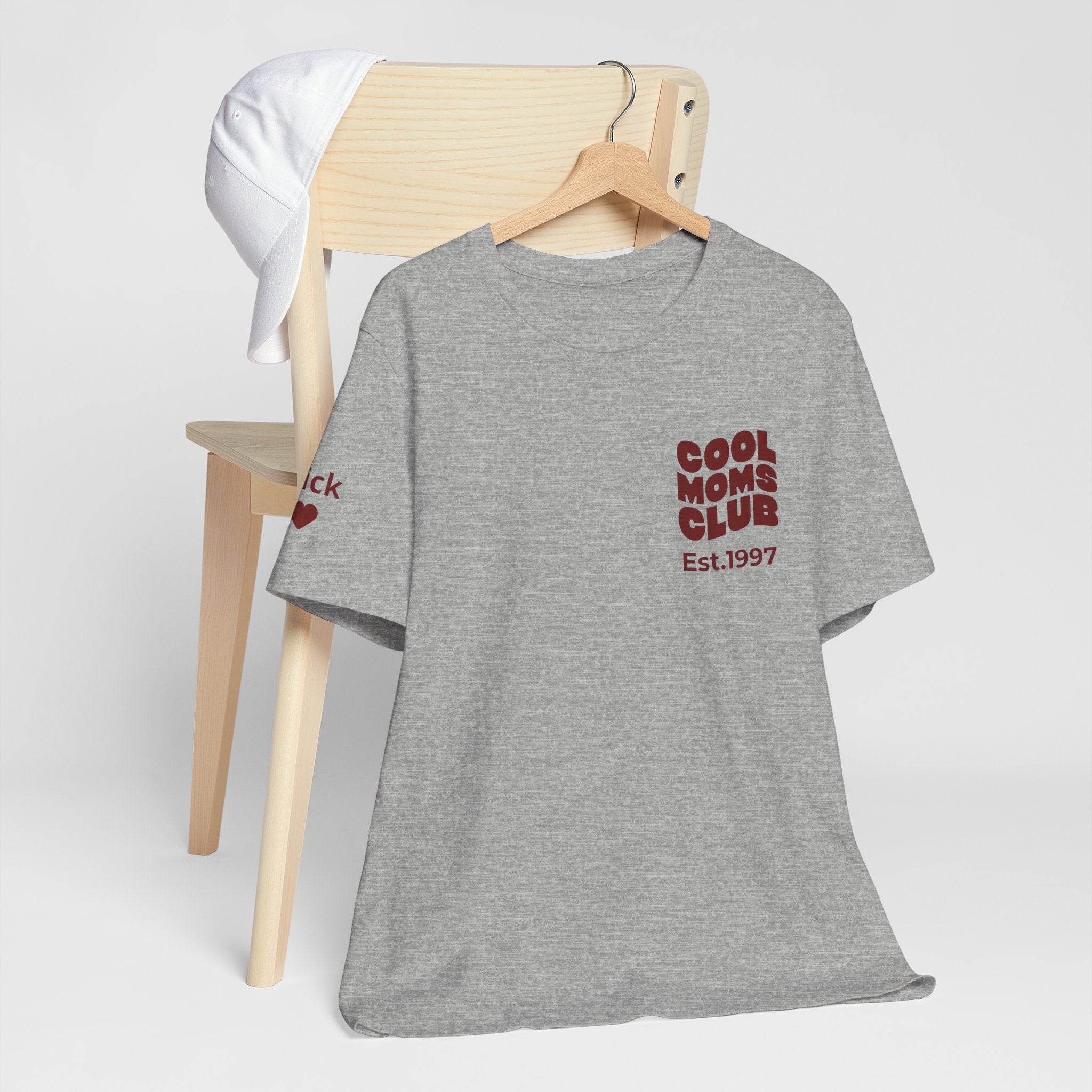 Camiseta: Club de mamás geniales y nombres propios en la manga
