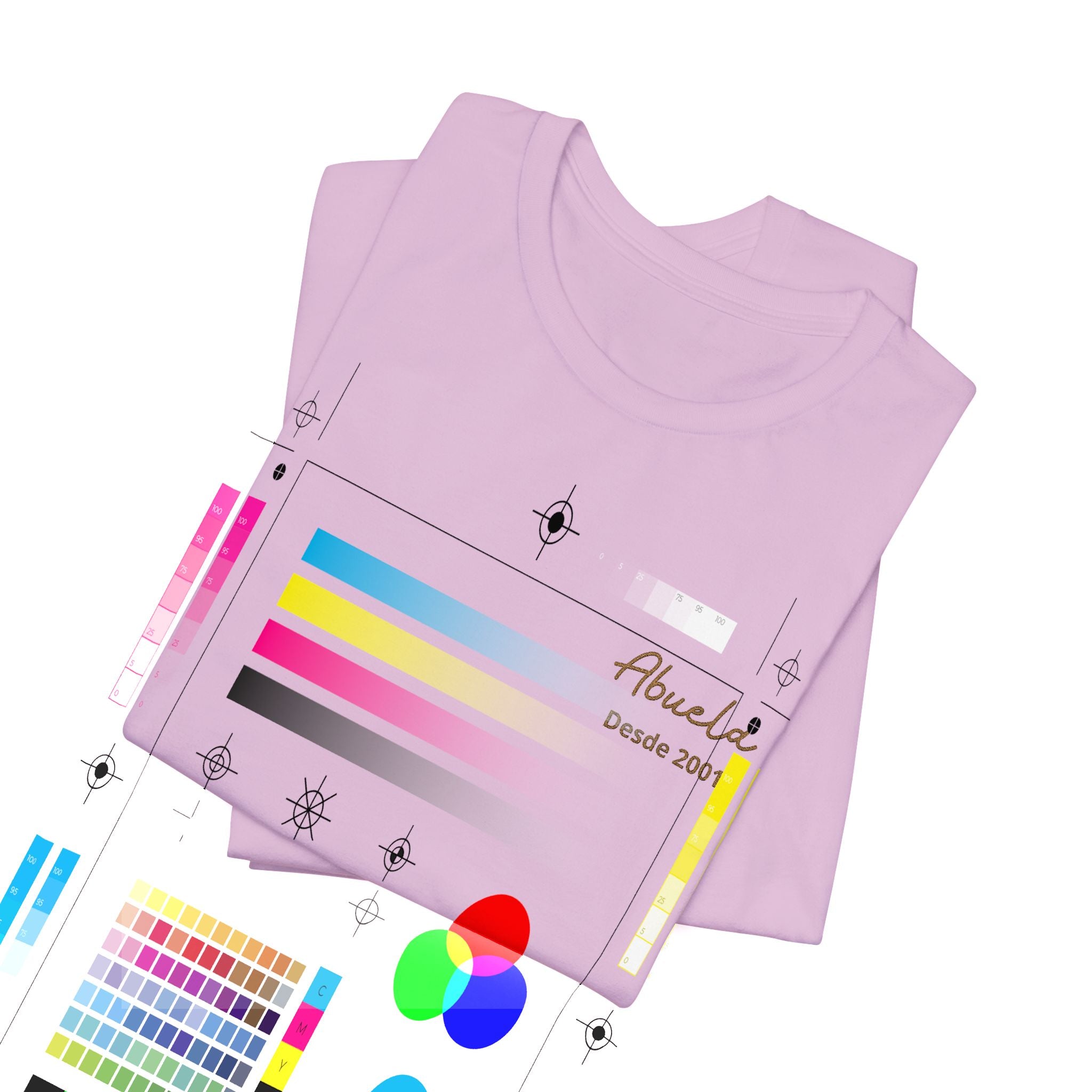Camiseta bordada para abuela con fecha "Abuela desde" y nombres de los nietos en la manga