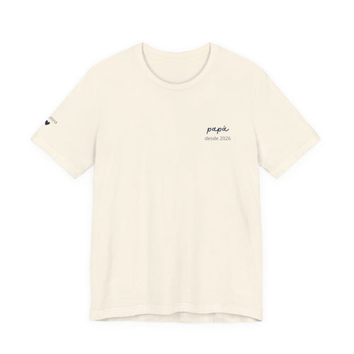 Camiseta para Papá con la fecha impresa en el pecho y los nombres en la manga