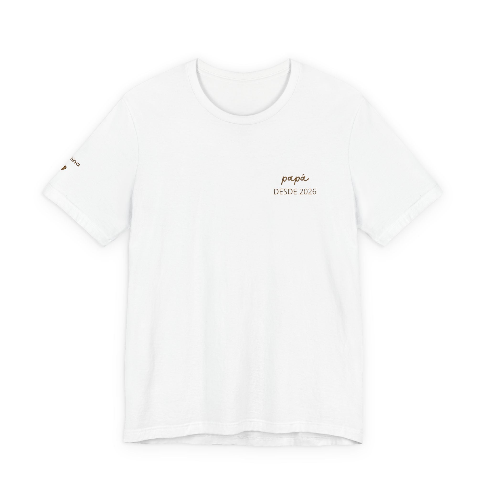 Camiseta para Papá con fecha bordada en el pecho y nombres en la manga