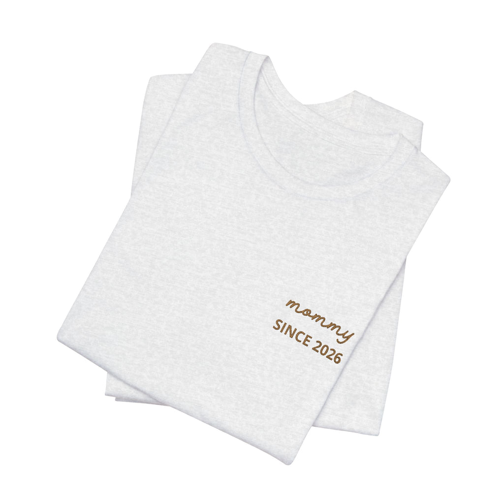 Tshirt Personalized “Mom Est” Embroidered Heart & Sleeve Tee