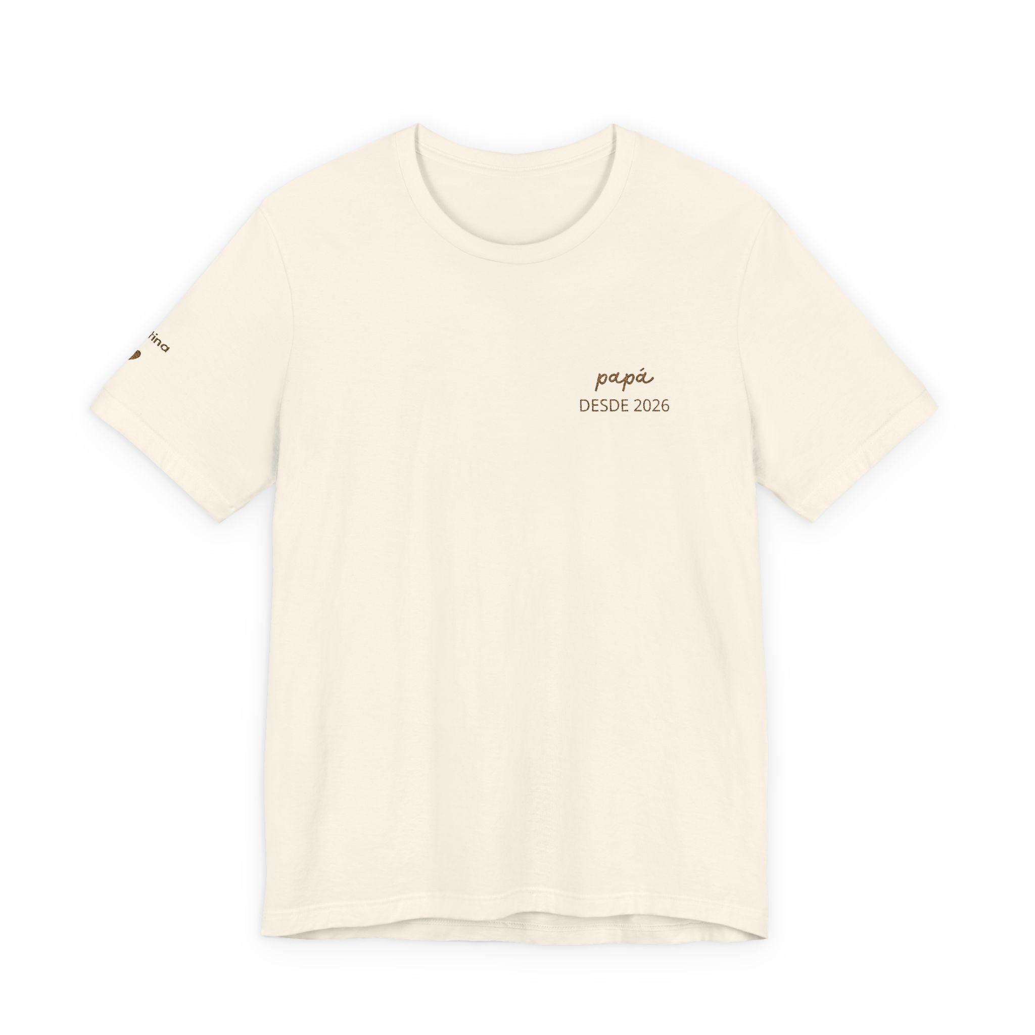 Camiseta para Papá con fecha bordada en el pecho y nombres en la manga