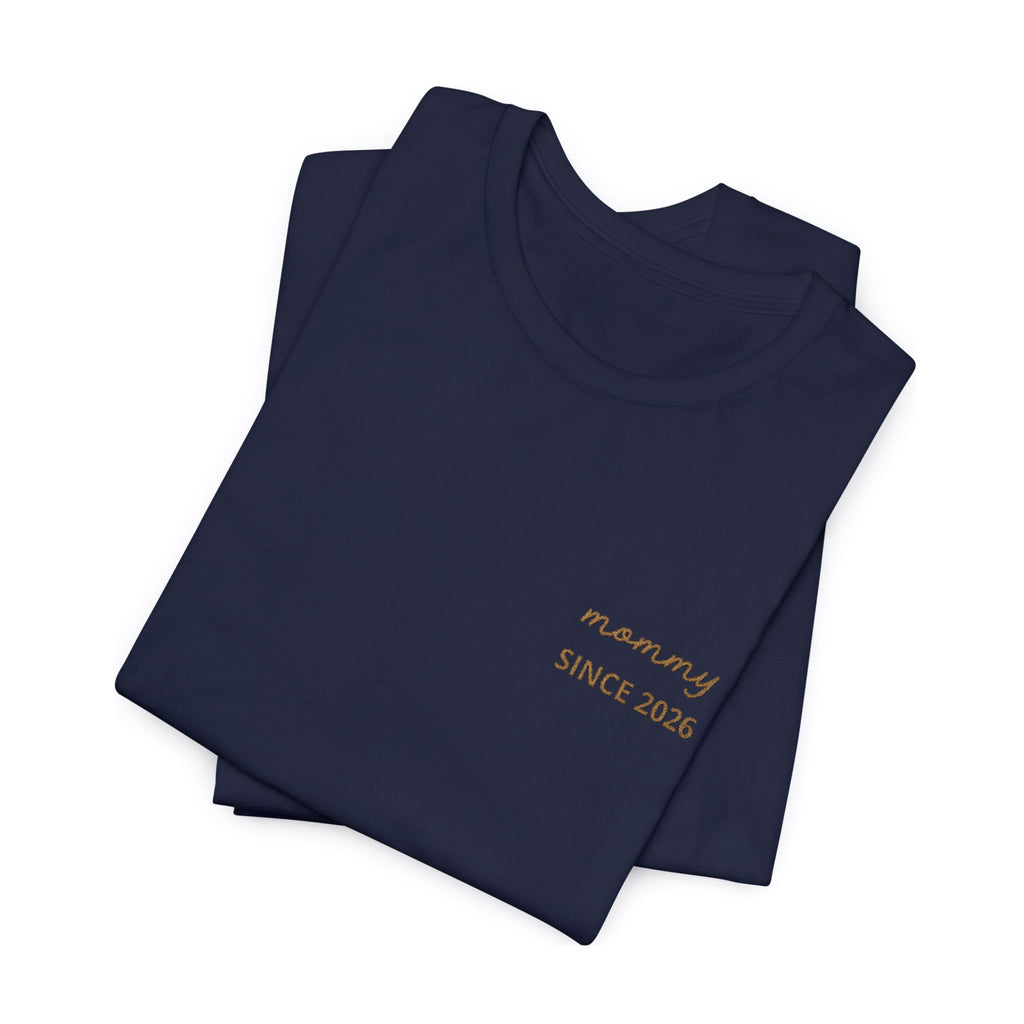 Tshirt Personalized “Mom Est” Embroidered Heart & Sleeve Tee