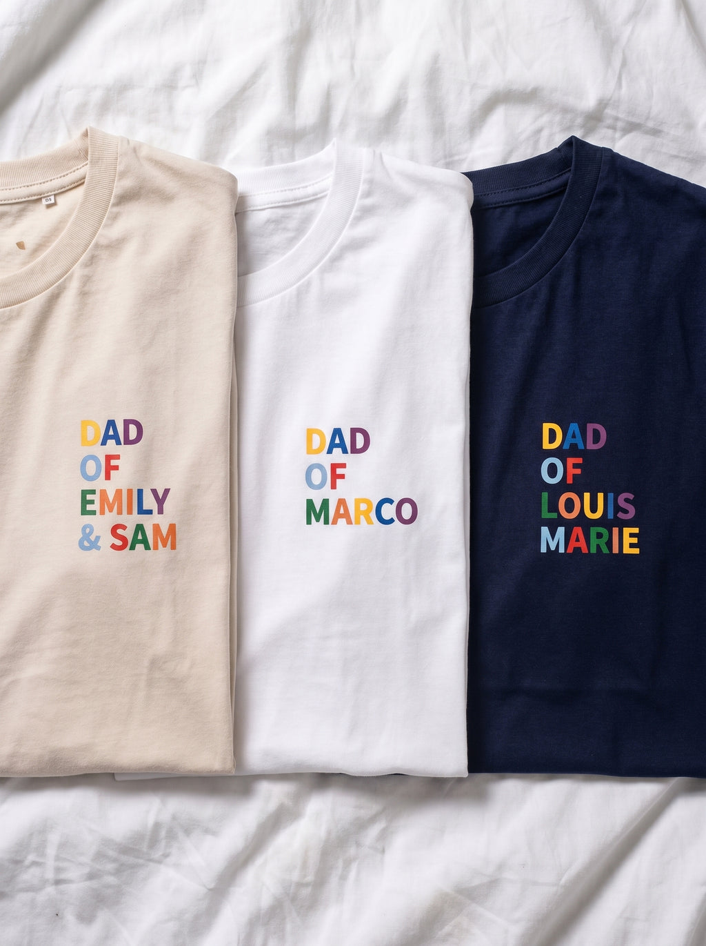T-Shirt Dad of multicolored name daddy